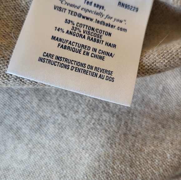 Ted Baker London Tan Oversized Turtleneck - Size Medium - Picture 6 of 6